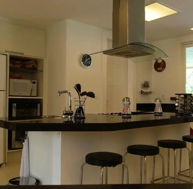 Casa com 6 quartos à venda, 4000m2 em Angra Dos Reis - RJ - imagem 7 Foto 7 de Casa com 6 quartos à venda, 4000m2 em Angra Dos Reis - RJ