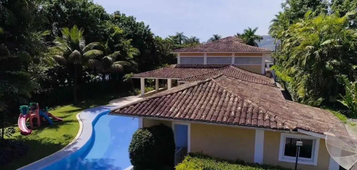 Foto 2 de Casa com 6 quartos à venda, 1100m2 em Angra Dos Reis - RJ