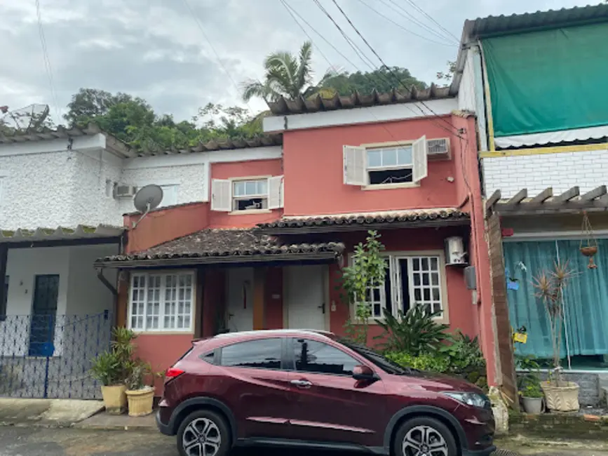 Foto 2 de Casa com 3 quartos à venda, 150m2 em Centro, Angra Dos Reis - RJ