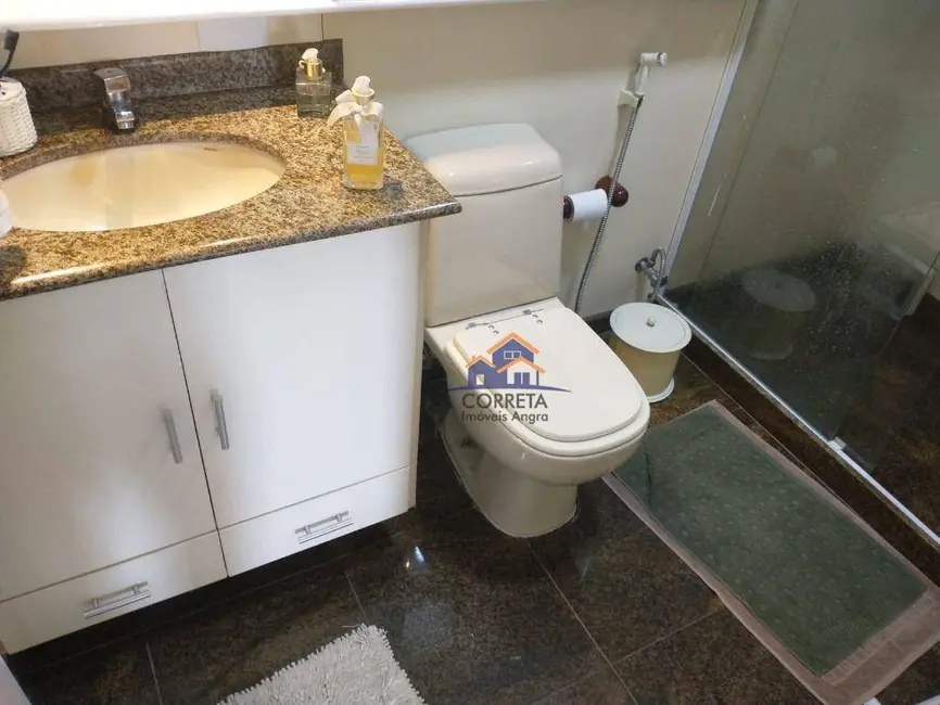 Apartamento com 3 quartos à venda, 153m2 em Parque das Palmeiras, Angra Dos Reis - RJ - imagem 8 Foto 8 de Apartamento com 3 quartos à venda, 153m2 em Parque das Palmeiras, Angra Dos Reis - RJ