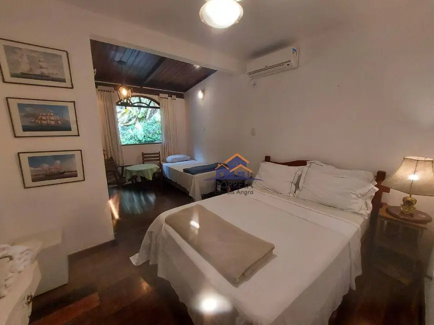 Foto 8 de Casa com 4 quartos à venda em Vila Velha, Angra Dos Reis - RJ