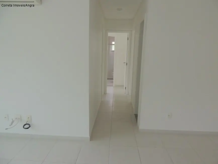 Foto 4 de Apartamento com 3 quartos para alugar, 106m2 em Parque das Palmeiras, Angra Dos Reis - RJ