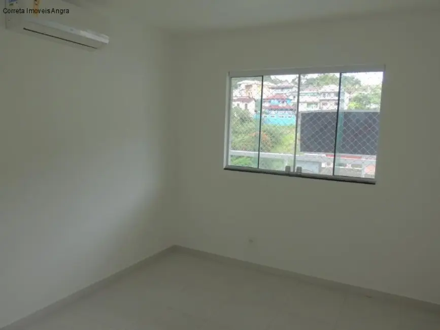 Foto 9 de Apartamento com 3 quartos para alugar, 106m2 em Parque das Palmeiras, Angra Dos Reis - RJ