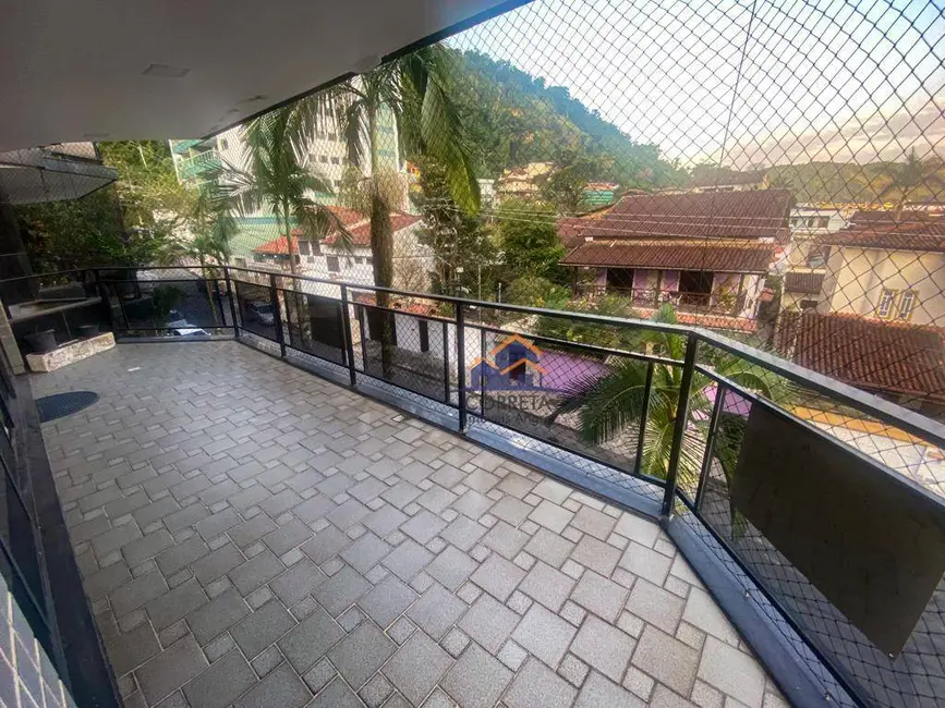 Apartamento com 4 quartos à venda, 225m2 em Parque das Palmeiras, Angra Dos Reis - RJ - imagem 4 Foto 4 de Apartamento com 4 quartos à venda, 225m2 em Parque das Palmeiras, Angra Dos Reis - RJ