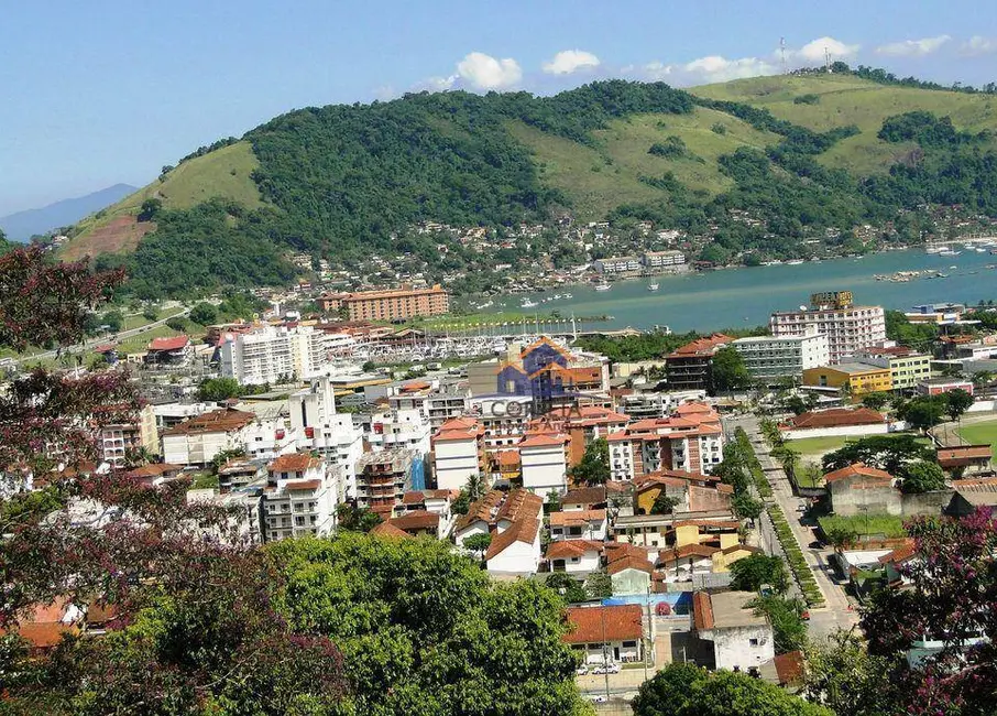 Foto 1 de Casa com 4 quartos à venda, 313m2 em Parque das Palmeiras, Angra Dos Reis - RJ