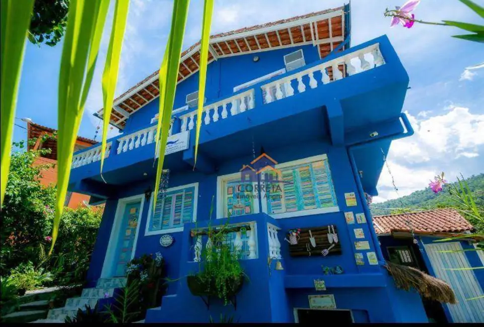 Foto 1 de Casa com 8 quartos à venda, 540m2 em Praia Vermelha (Mambucaba), Angra Dos Reis - RJ