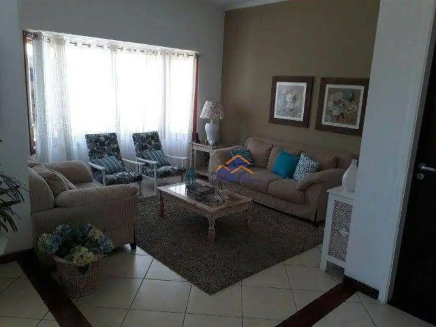 Foto 7 de Casa com 4 quartos à venda, 410m2 em Parque das Palmeiras, Angra Dos Reis - RJ