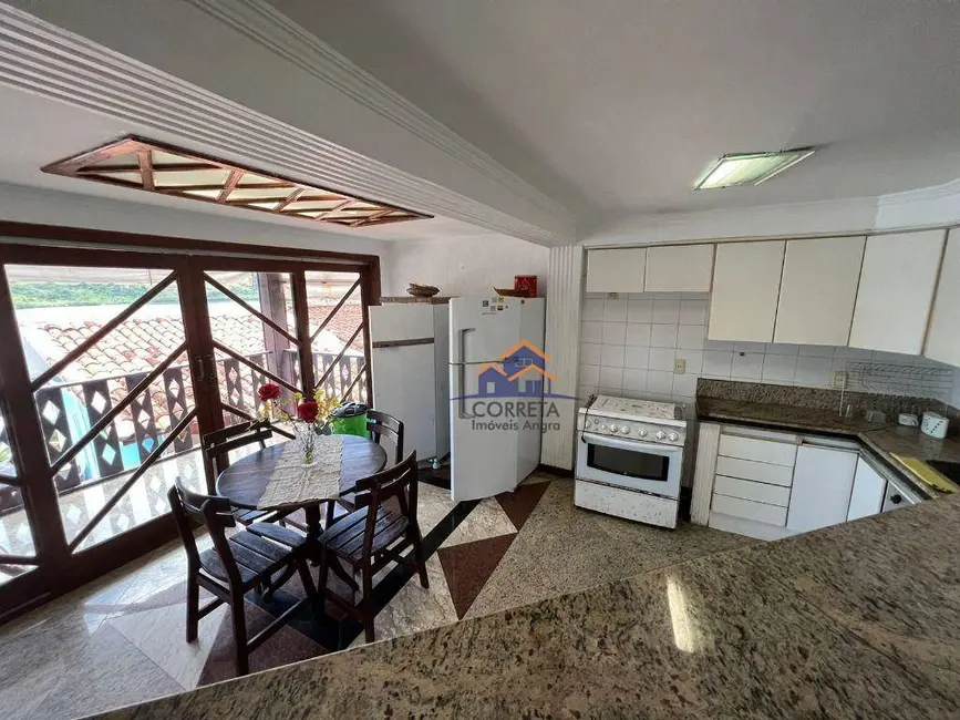 Foto 5 de Casa de Condomínio com 5 quartos à venda, 18m2 em Itanema (Cunhambebe), Angra Dos Reis - RJ