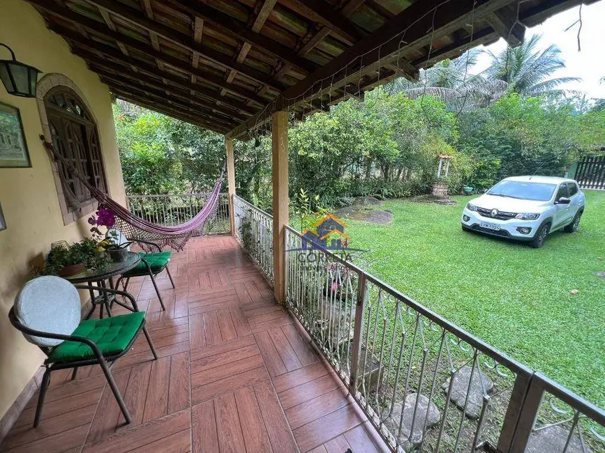 Foto 2 de Casa com 3 quartos à venda, 1150m2 em Angra Dos Reis - RJ