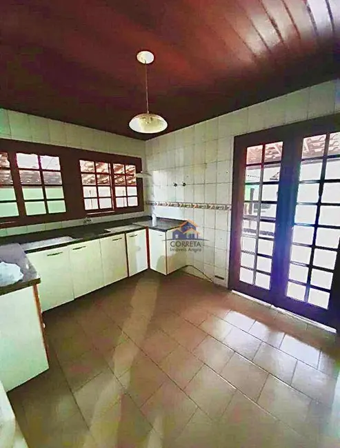 Foto 9 de Casa com 3 quartos à venda, 450m2 em Verolme, Angra Dos Reis - RJ