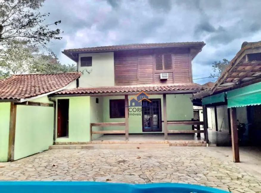 Foto 1 de Casa com 3 quartos à venda, 450m2 em Verolme, Angra Dos Reis - RJ