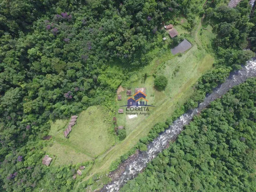 Foto 1 de Fazenda / Haras com 3 quartos à venda, 640m2 em Bracuí (Cunhambebe), Angra Dos Reis - RJ