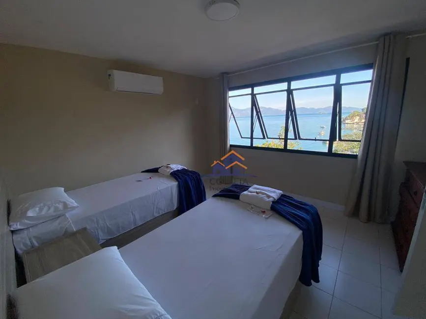 Casa de Condomínio com 4 quartos para alugar, 200m2 em Camorim Pequeno, Angra Dos Reis - RJ - imagem 7 Foto 7 de Casa de Condomínio com 4 quartos para alugar, 200m2 em Camorim Pequeno, Angra Dos Reis - RJ