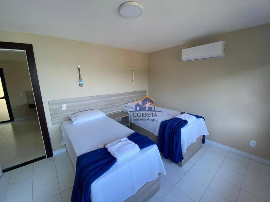 Casa de Condomínio com 4 quartos para alugar, 200m2 em Camorim Pequeno, Angra Dos Reis - RJ - imagem 8 Foto 8 de Casa de Condomínio com 4 quartos para alugar, 200m2 em Camorim Pequeno, Angra Dos Reis - RJ