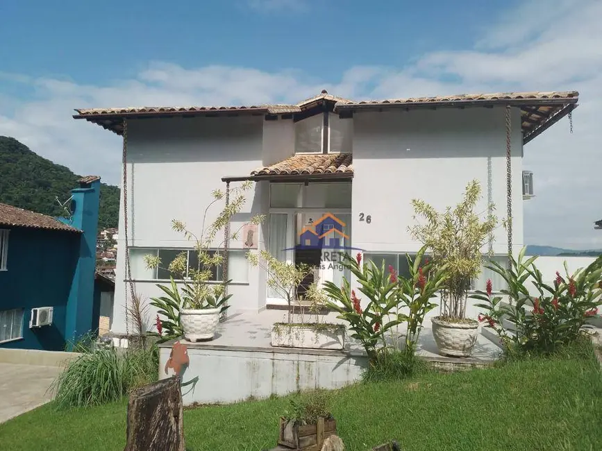 Foto 3 de Casa de Condomínio com 7 quartos à venda, 600m2 em Itanema (Cunhambebe), Angra Dos Reis - RJ