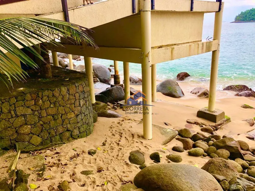 Casa de Condomínio com 7 quartos à venda, 820m2 em Mangaratiba - RJ - imagem 4 Foto 4 de Casa de Condomínio com 7 quartos à venda, 820m2 em Mangaratiba - RJ