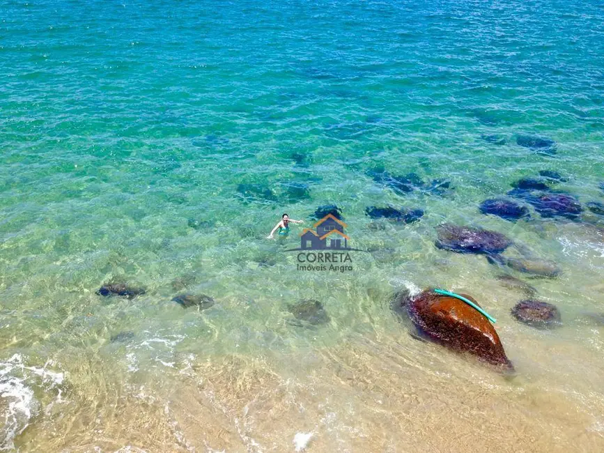 Casa de Condomínio com 7 quartos à venda, 820m2 em Mangaratiba - RJ - imagem 7 Foto 7 de Casa de Condomínio com 7 quartos à venda, 820m2 em Mangaratiba - RJ