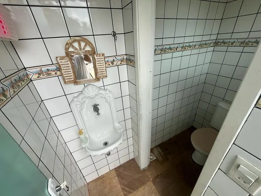 Foto 9 de Casa com 5 quartos à venda, 560m2 em Angra Dos Reis - RJ