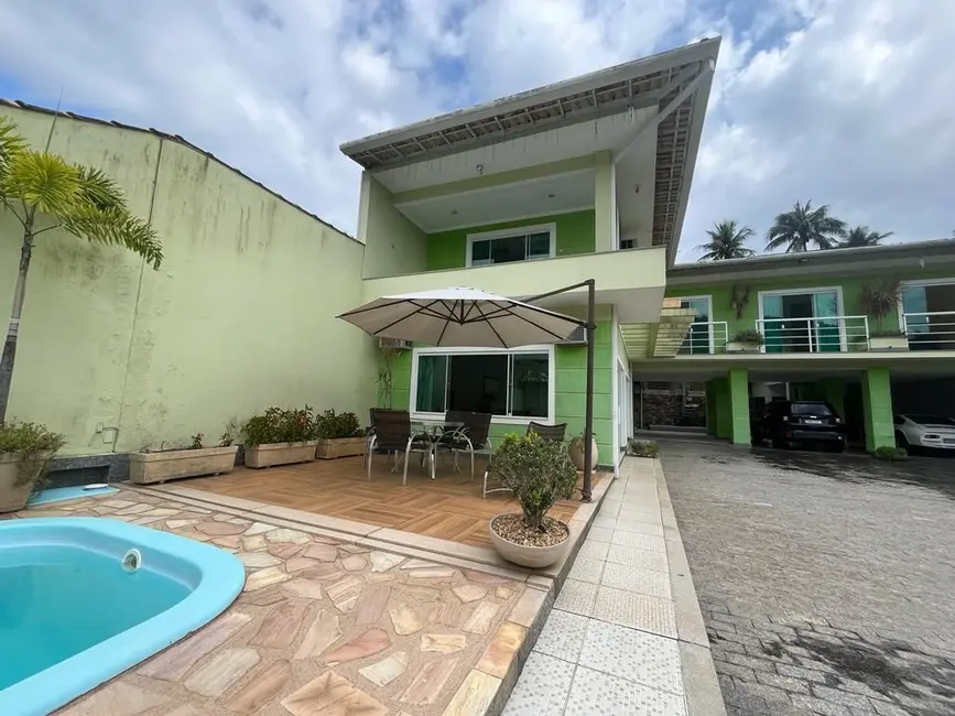 Foto 3 de Casa com 5 quartos à venda, 560m2 em Angra Dos Reis - RJ