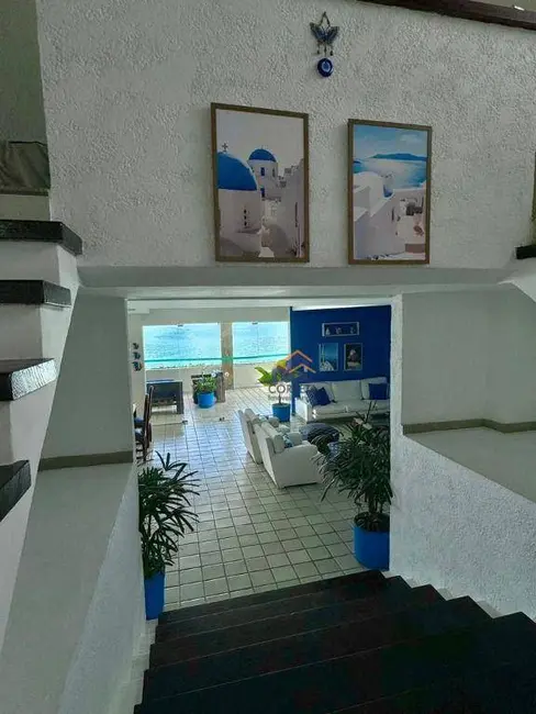 Casa com 4 quartos para alugar, 470m2 em Ponta Leste, Angra Dos Reis - RJ - imagem 8 Foto 8 de Casa com 4 quartos para alugar, 470m2 em Ponta Leste, Angra Dos Reis - RJ