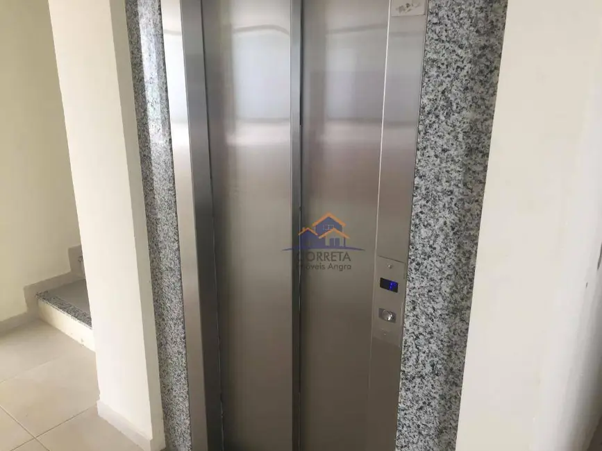 Foto 2 de Apartamento com 2 quartos para alugar, 70m2 em Verolme, Angra Dos Reis - RJ