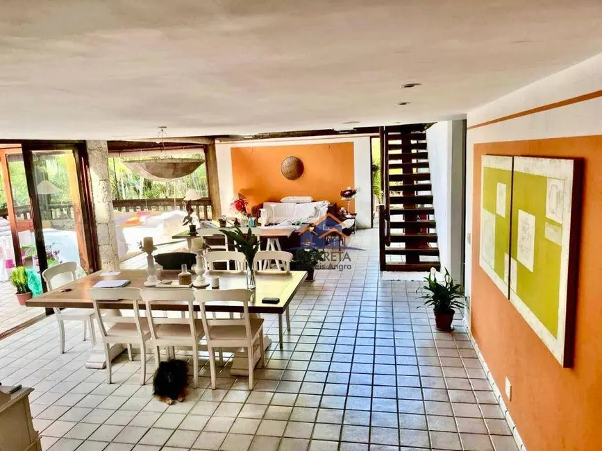 Foto 2 de Casa de Condomínio com 5 quartos à venda, 431m2 em Camorim Pequeno, Angra Dos Reis - RJ