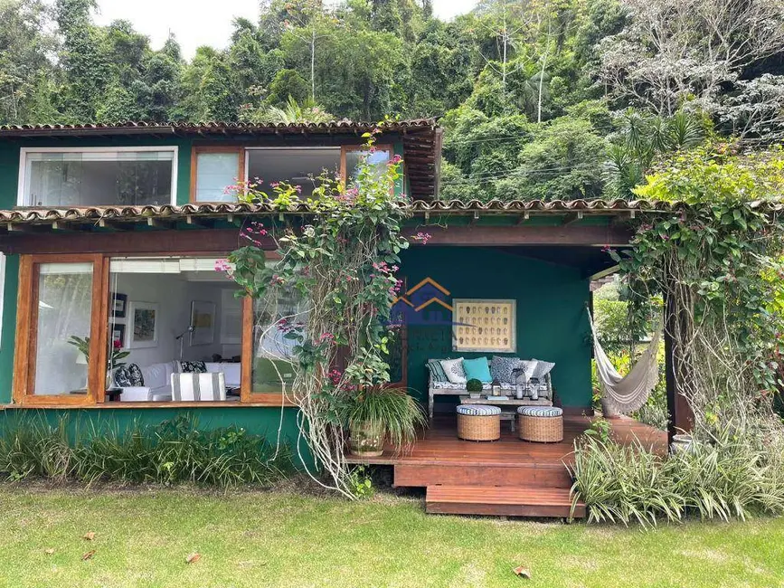 Casa de Condomínio com 3 quartos à venda, 120m2 em Retiro (Cunhambebe), Angra Dos Reis - RJ - imagem 3 Foto 3 de Casa de Condomínio com 3 quartos à venda, 120m2 em Retiro (Cunhambebe), Angra Dos Reis - RJ