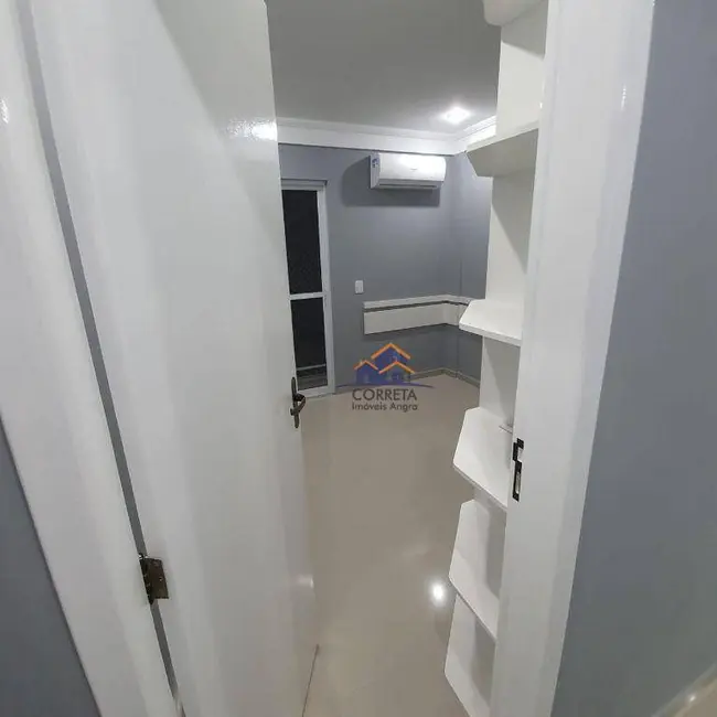 Apartamento com 2 quartos à venda, 70m2 em Verolme, Angra Dos Reis - RJ - imagem 3 Foto 3 de Apartamento com 2 quartos à venda, 70m2 em Verolme, Angra Dos Reis - RJ