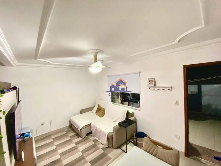 Foto 6 de Casa com 2 quartos à venda, 110m2 em Verolme, Angra Dos Reis - RJ