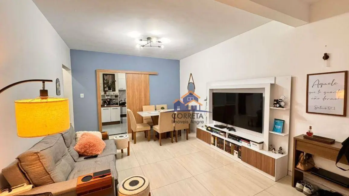 Apartamento com 2 quartos à venda, 71m2 em Balneário, Angra Dos Reis - RJ - imagem 4 Foto 4 de Apartamento com 2 quartos à venda, 71m2 em Balneário, Angra Dos Reis - RJ