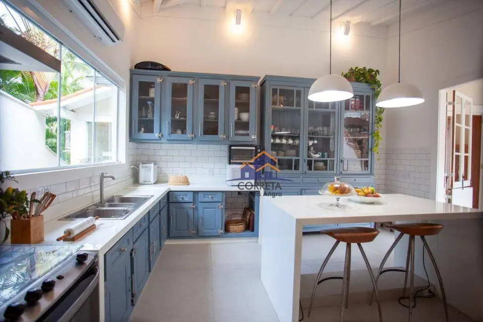 Foto 9 de Casa de Condomínio com 7 quartos à venda, 1295m2 em Mombaça, Angra Dos Reis - RJ