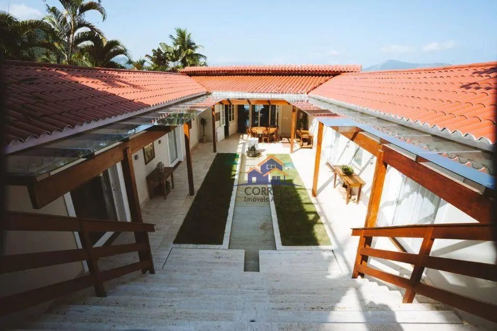 Foto 3 de Casa de Condomínio com 7 quartos à venda, 1295m2 em Mombaça, Angra Dos Reis - RJ