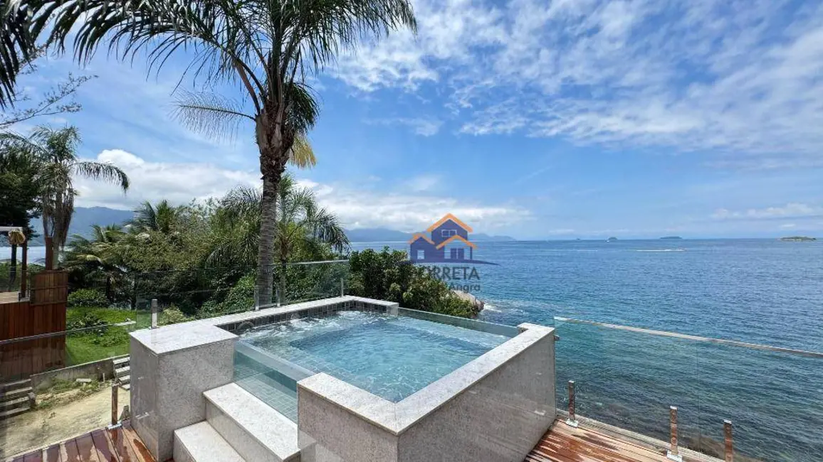 Foto 6 de Casa com 3 quartos à venda, 300m2 em Monsuaba, Angra Dos Reis - RJ