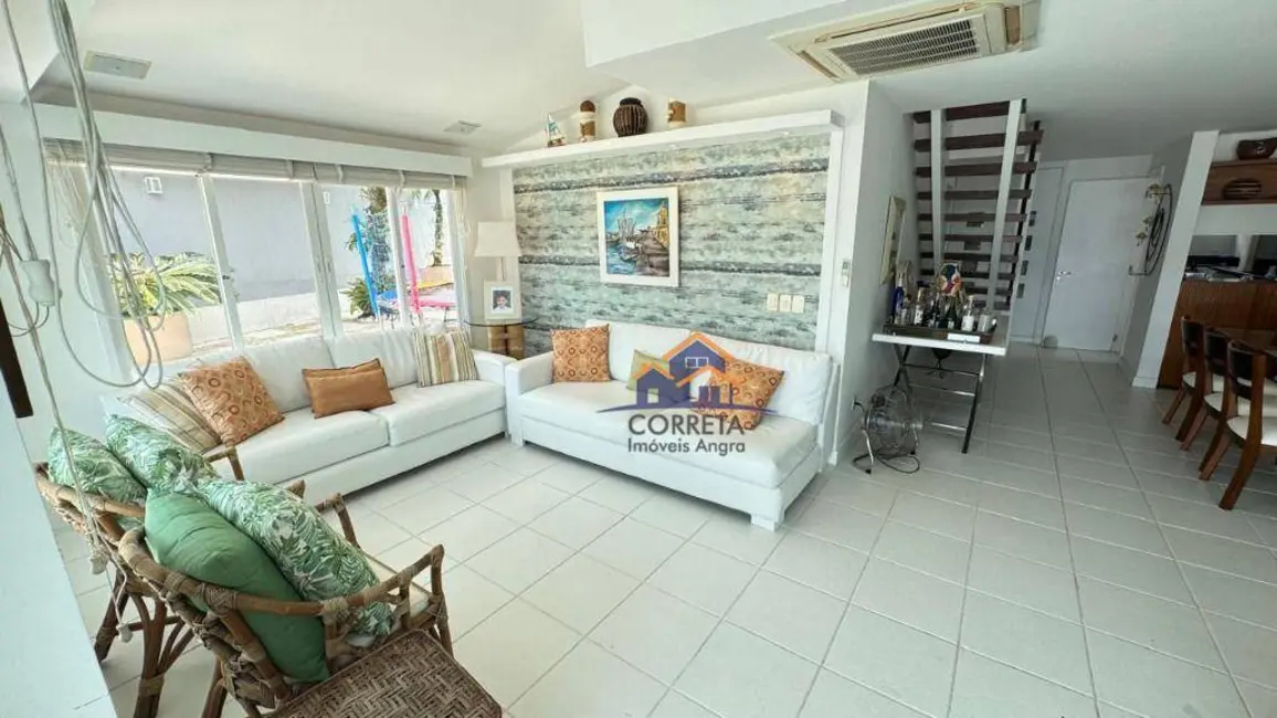 Foto 7 de Casa de Condomínio com 9 quartos à venda, 200m2 em Enseada, Angra Dos Reis - RJ