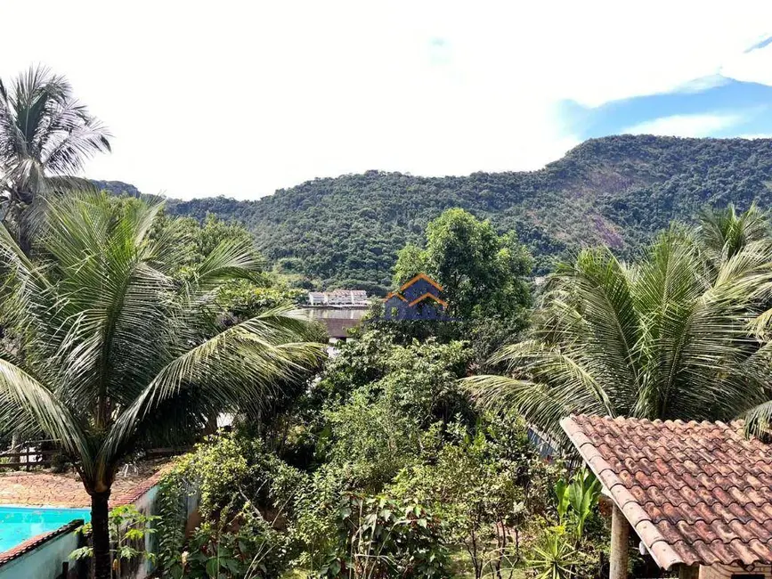 Foto 4 de Casa com 4 quartos à venda, 380m2 em Praia da Ribeira (Cunhambebe), Angra Dos Reis - RJ