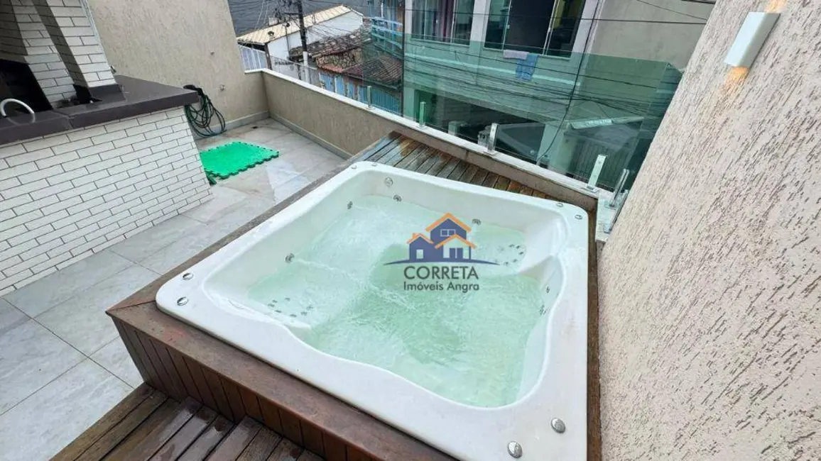 Foto 7 de Casa de Condomínio com 4 quartos à venda, 138m2 em Praia do Jardim, Angra Dos Reis - RJ