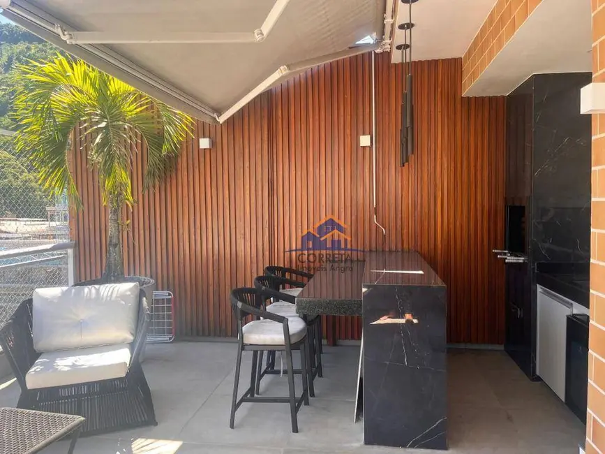 Apartamento com 3 quartos à venda, 221m2 em Parque das Palmeiras, Angra Dos Reis - RJ - imagem 4 Foto 4 de Apartamento com 3 quartos à venda, 221m2 em Parque das Palmeiras, Angra Dos Reis - RJ