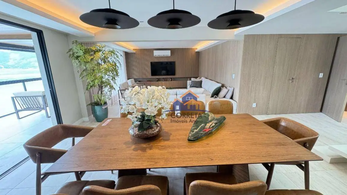 Apartamento com 4 quartos à venda, 1718m2 em Gambôa do Belém (Cunhambebe), Angra Dos Reis - RJ - imagem 3 Foto 3 de Apartamento com 4 quartos à venda, 1718m2 em Gambôa do Belém (Cunhambebe), Angra Dos Reis - RJ