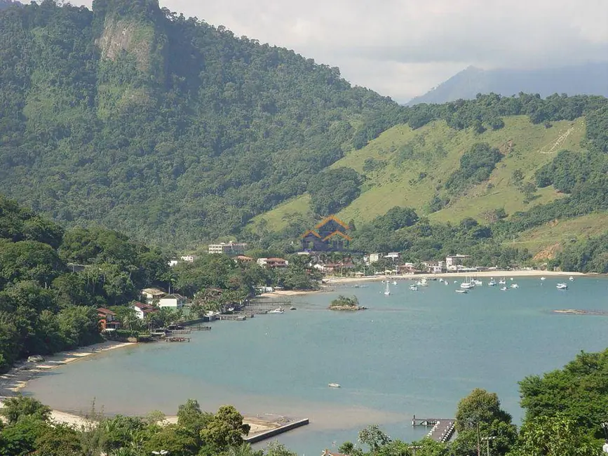 Foto 1 de Casa com 2 quartos para alugar, 96m2 em Camorim, Angra Dos Reis - RJ