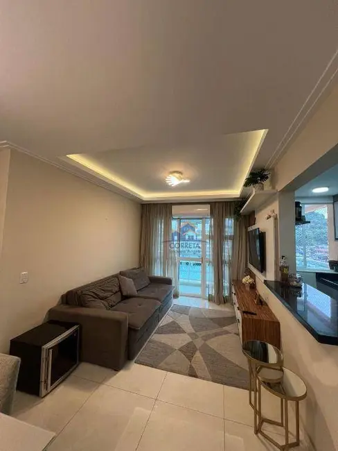Foto 2 de Apartamento com 2 quartos à venda, 100m2 em Balneário, Angra Dos Reis - RJ