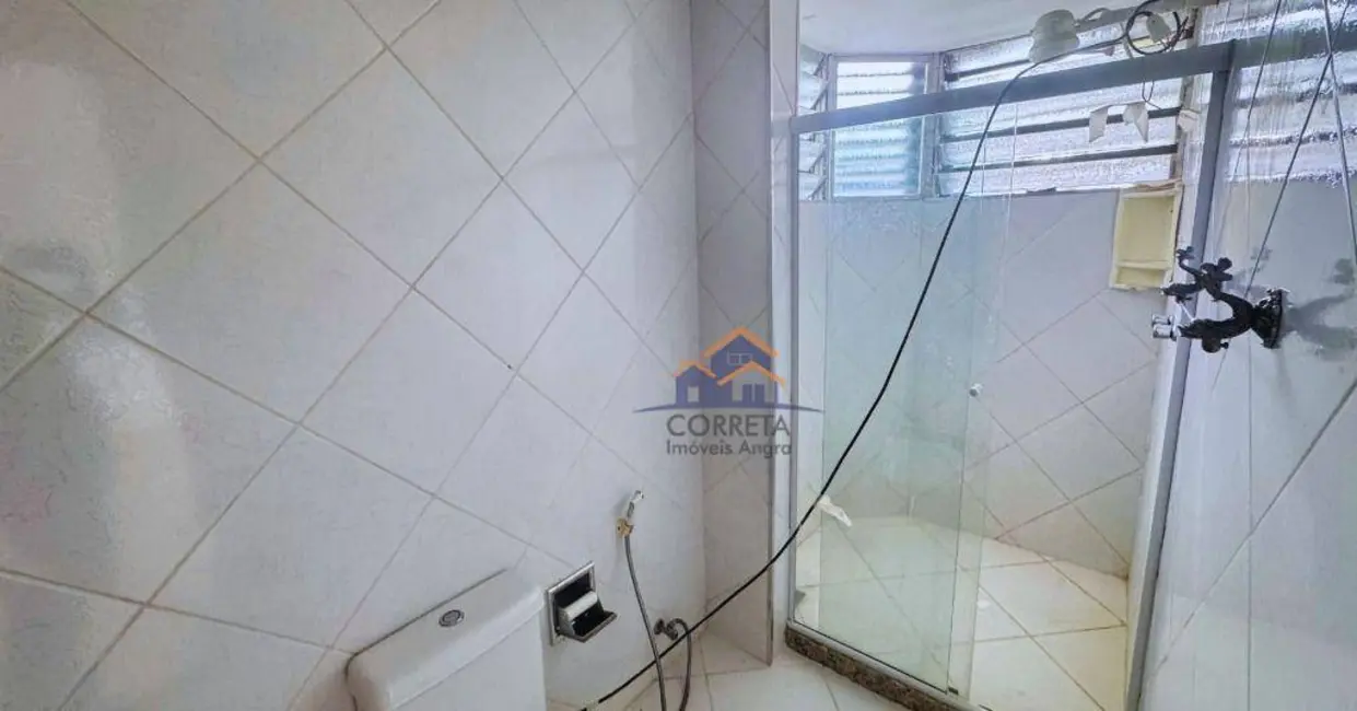 Apartamento com 3 quartos para alugar, 120m2 em Parque das Palmeiras, Angra Dos Reis - RJ - imagem 7 Foto 7 de Apartamento com 3 quartos para alugar, 120m2 em Parque das Palmeiras, Angra Dos Reis - RJ