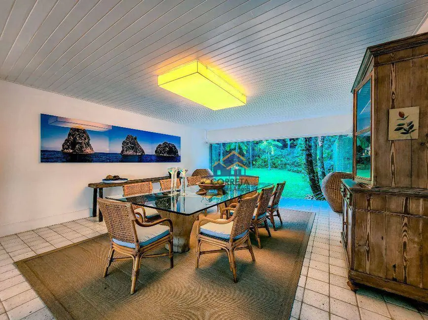 Foto 5 de Casa com 22 quartos à venda, 23250m2 em Angra Dos Reis - RJ