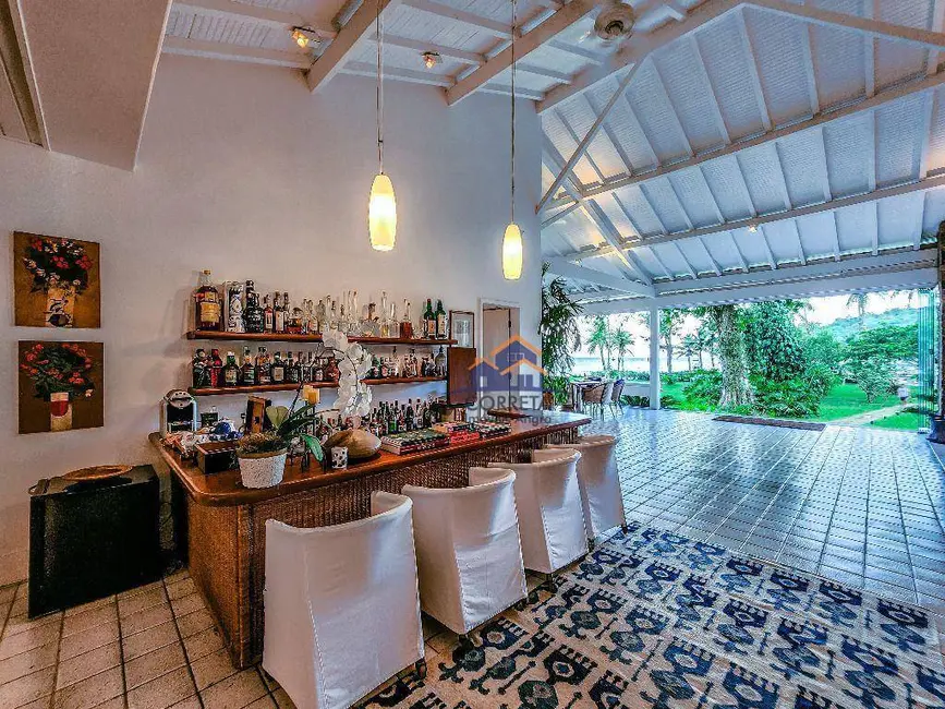 Foto 6 de Casa com 22 quartos à venda, 23250m2 em Angra Dos Reis - RJ