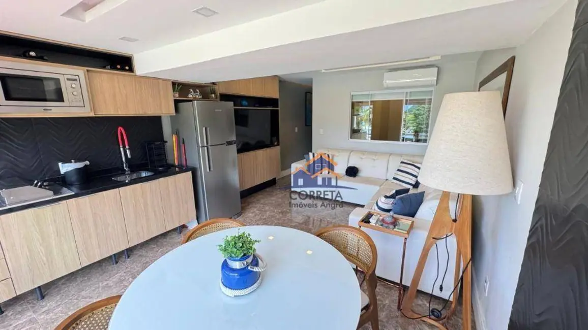 Apartamento com 1 quarto à venda, 44m2 em Angra Dos Reis - RJ - imagem 7 Foto 7 de Apartamento com 1 quarto à venda, 44m2 em Angra Dos Reis - RJ