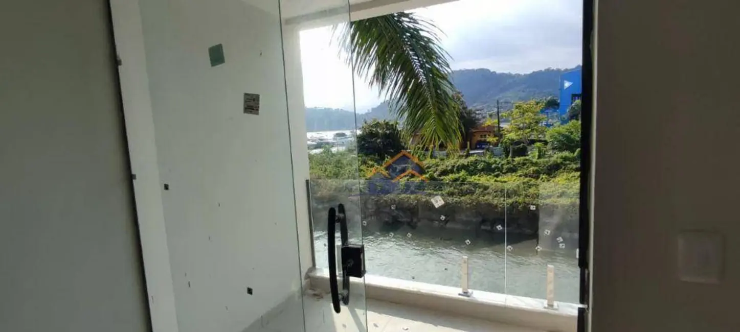 Apartamento com 2 quartos à venda, 496m2 em Praia da Ribeira (Cunhambebe), Angra Dos Reis - RJ - imagem 6 Foto 6 de Apartamento com 2 quartos à venda, 496m2 em Praia da Ribeira (Cunhambebe), Angra Dos Reis - RJ