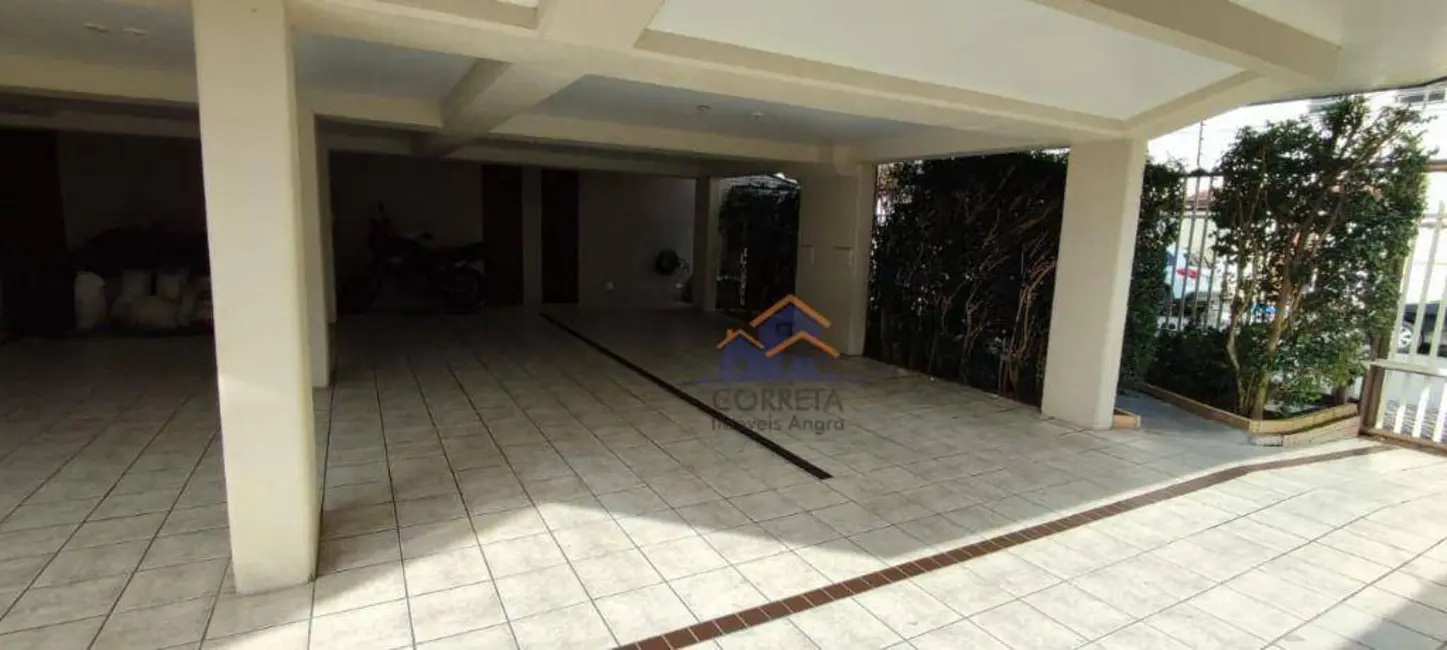 Apartamento com 3 quartos à venda, 360m2 em Parque das Palmeiras, Angra Dos Reis - RJ - imagem 4 Foto 4 de Apartamento com 3 quartos à venda, 360m2 em Parque das Palmeiras, Angra Dos Reis - RJ
