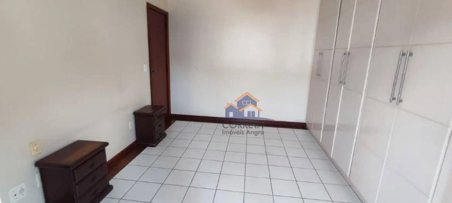 Apartamento com 3 quartos à venda, 360m2 em Parque das Palmeiras, Angra Dos Reis - RJ - imagem 7 Foto 7 de Apartamento com 3 quartos à venda, 360m2 em Parque das Palmeiras, Angra Dos Reis - RJ