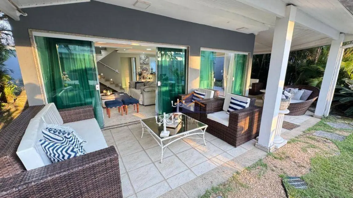 Foto 5 de Casa com 4 quartos à venda, 398m2 em Praia da Ribeira (Cunhambebe), Angra Dos Reis - RJ