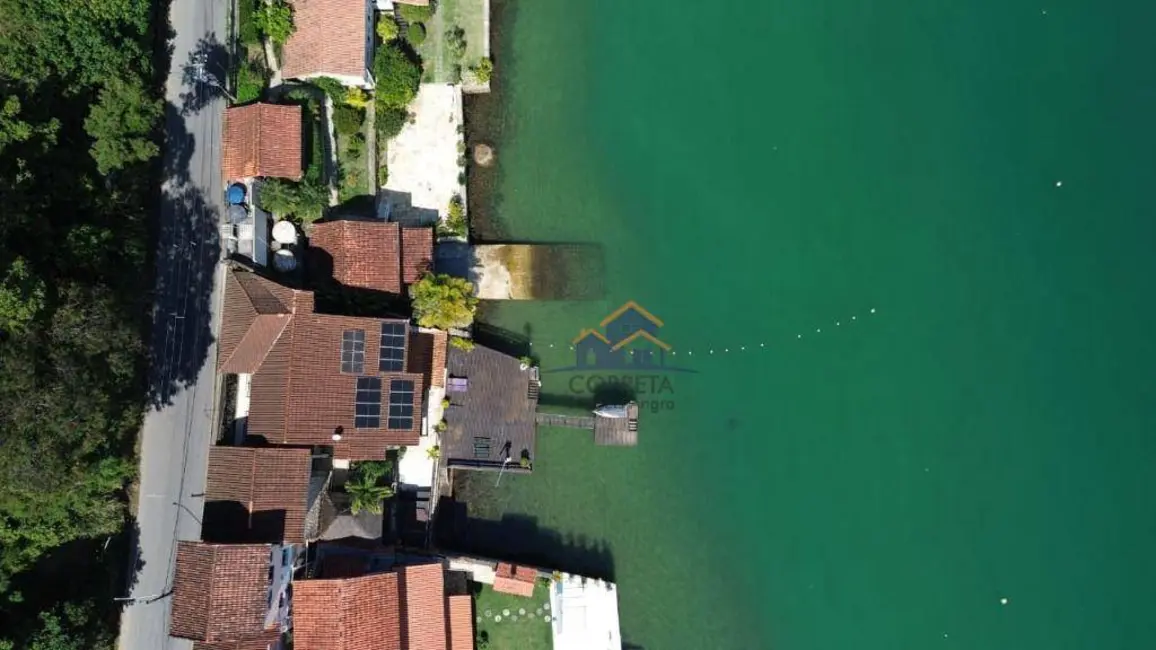 Foto 8 de Casa com 5 quartos à venda e para alugar, 250m2 em Ponta Leste, Angra Dos Reis - RJ