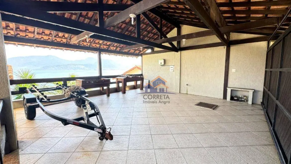 Foto 7 de Casa com 5 quartos à venda e para alugar, 250m2 em Ponta Leste, Angra Dos Reis - RJ